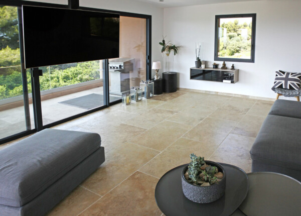 Ambiance Classic Salon