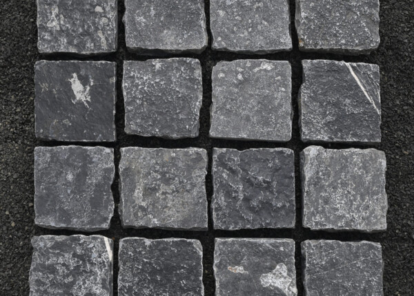 Paves Tandur Black 1